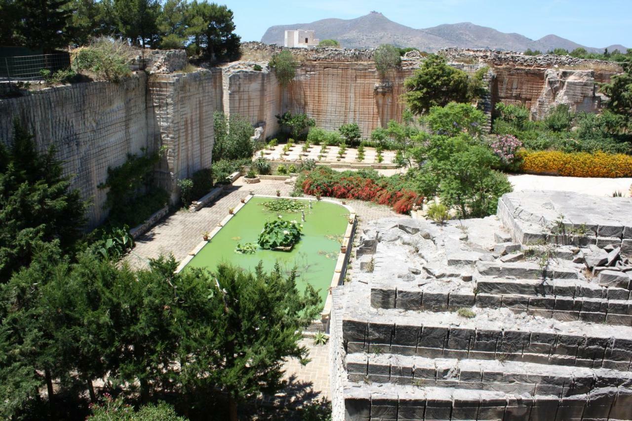 شقة Giardino Dell'Impossibile Di Antonino Campo فافينانا المظهر الخارجي الصورة
